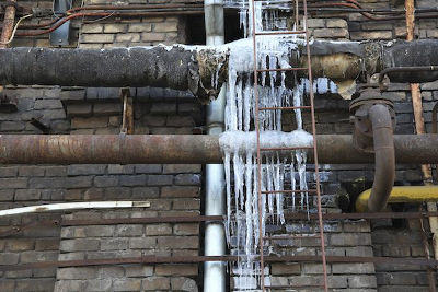 Frozen pipes in winter